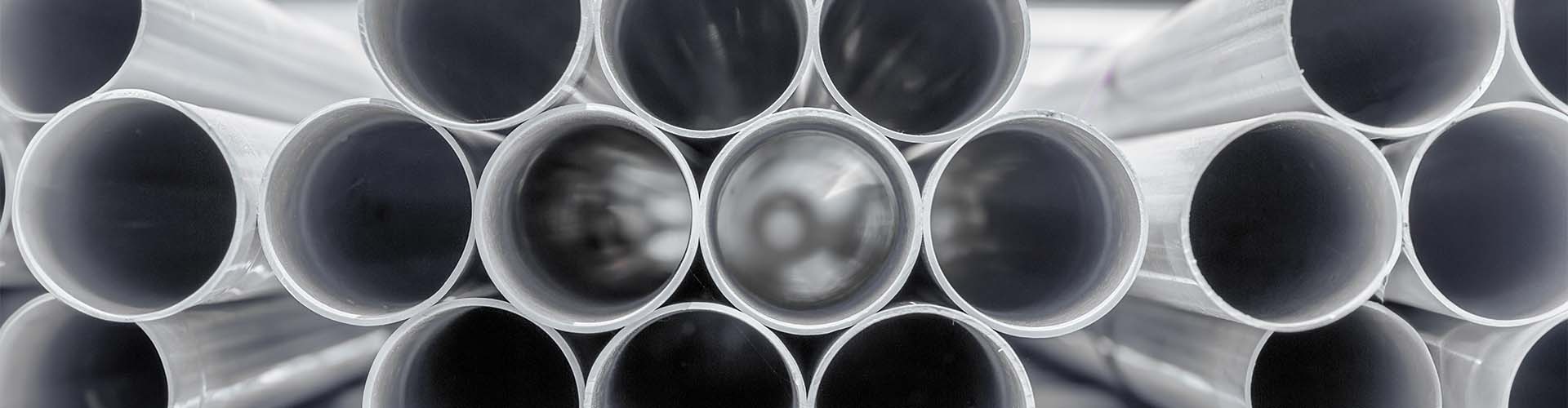 Propiedades del PVC en plomería: Resistencia y versatilidad