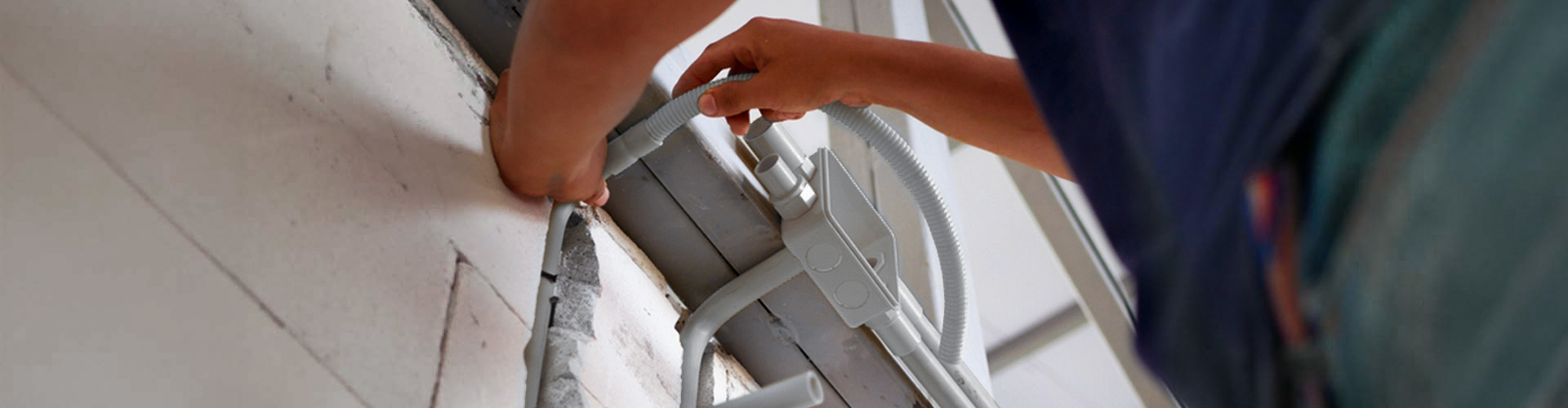 ¿Cómo elegir la medida de los tubos de luz de PVC para instalaciones eléctricas?
