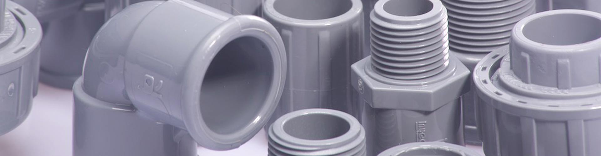 Lo mejor de nuestro catálogo de accesorios de PVC para agua potable 2025